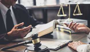 Юридические услуги в гражданских делах: чем занимаются юристы